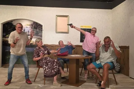 Titelbild des Saisonstücks 2026: Die Löffelliste